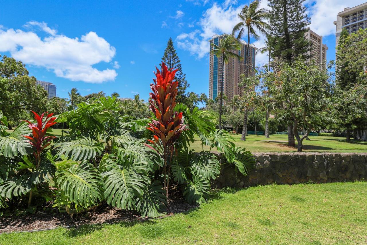 Apartments At Palms Waikiki Honolulu Eksteriør billede